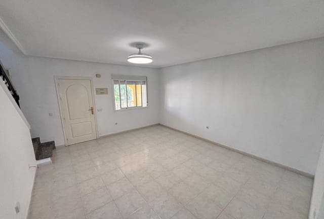 3 chambre Maison de Ville à vendre à Benijófar avec piscine - 225 000 € (Ref: 10161807)
