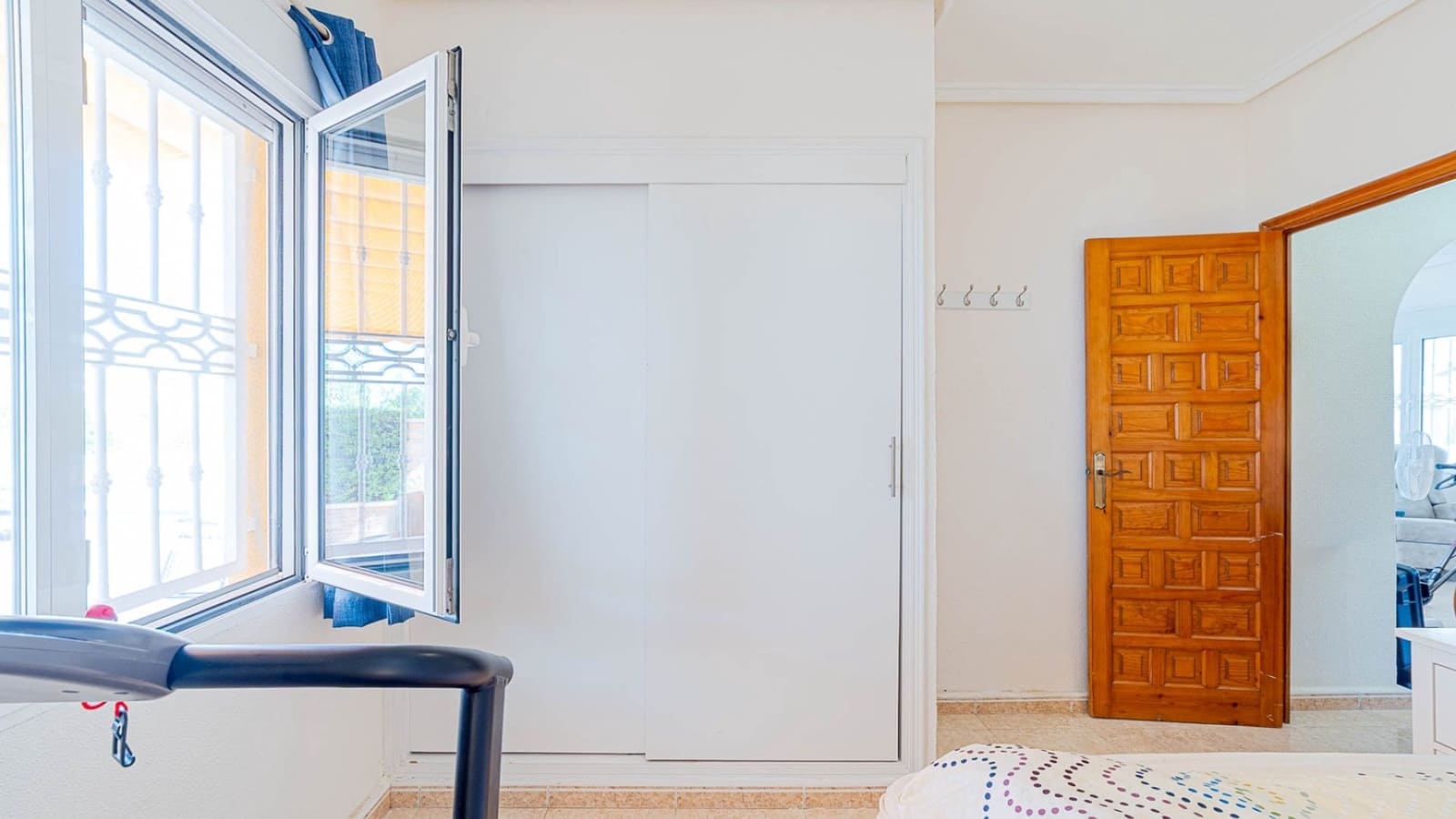 4 bedroom Villa for sale in Ciudad Quesada with pool garage - € 299,900 (Ref: 10163631)