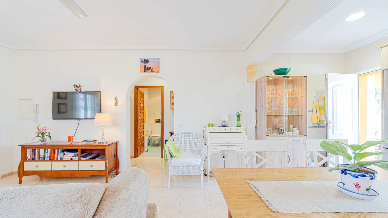 4 bedroom Villa for sale in Ciudad Quesada with pool garage - € 299,900 (Ref: 10163631)