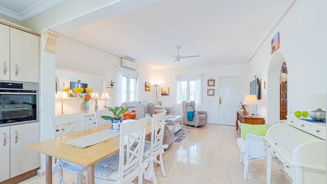 4 bedroom Villa for sale in Ciudad Quesada, Rojales with pool garage - € 299,900 (Ref: 10163631)