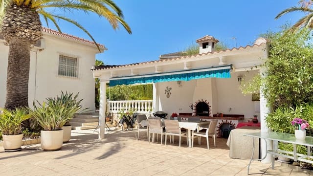 4 bedroom Villa for sale in Ciudad Quesada, Rojales with pool garage - € 690,000 (Ref: 10163632)