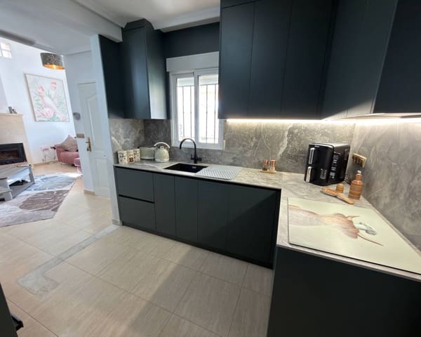 3 soverom Villa til salgs i Los Montesinos med svømmebasseng garasje - € 299 995 (Ref: 10167546)
