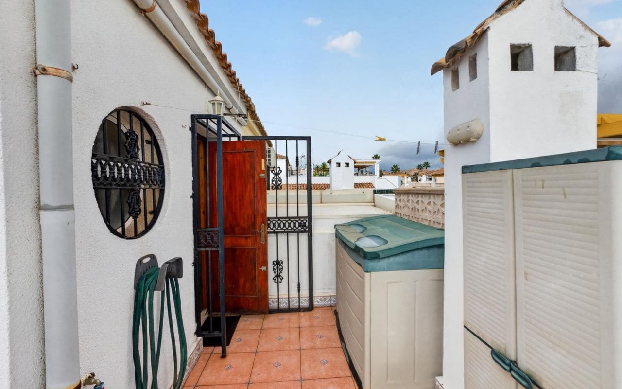 3 bedroom Terraced Villa for sale in Orihuela Costa with pool garage - € 215,000 (Ref: 10169041)