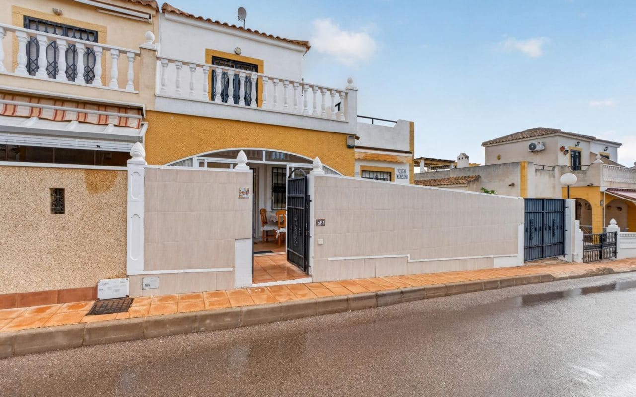 3 bedroom Terraced Villa for sale in Orihuela Costa with pool garage - € 215,000 (Ref: 10169041)