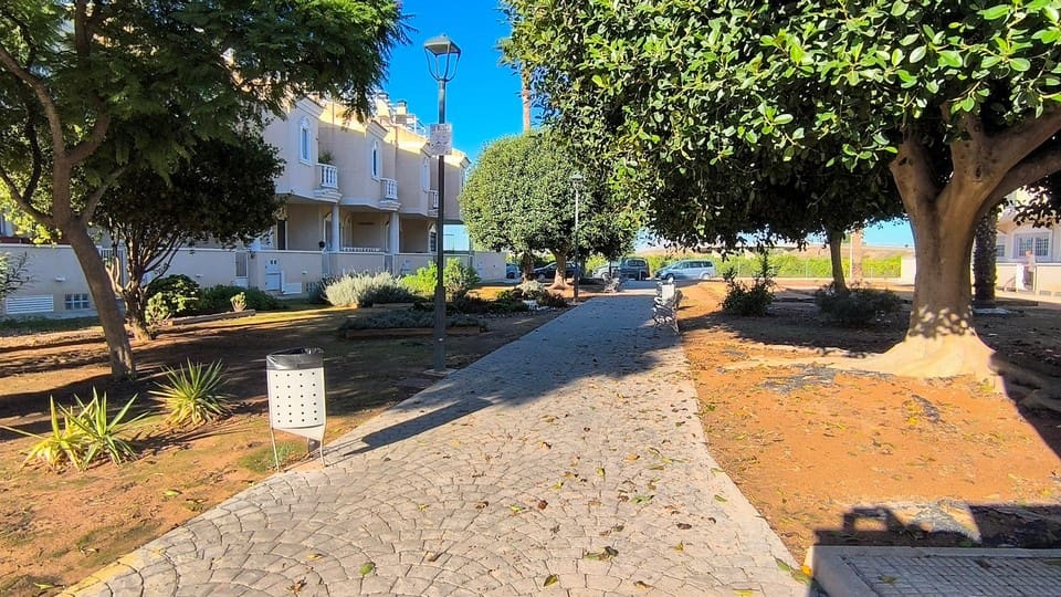 3 Zimmer Haus zu verkaufen in Almoradi mit Pool Garage - 235.000 € (Ref: 10170152)