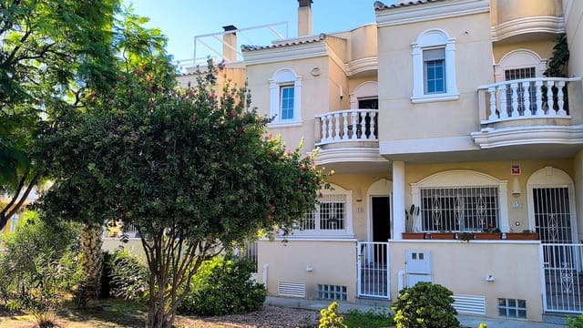 3 Zimmer Haus zu verkaufen in Almoradí mit Pool Garage - 235.000 € (Ref: 10170152)