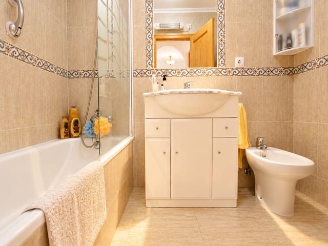 3 sypialnia Dom na sprzedaż w Daya Nueva z basenem - 169 500 € (Ref: 10174733)