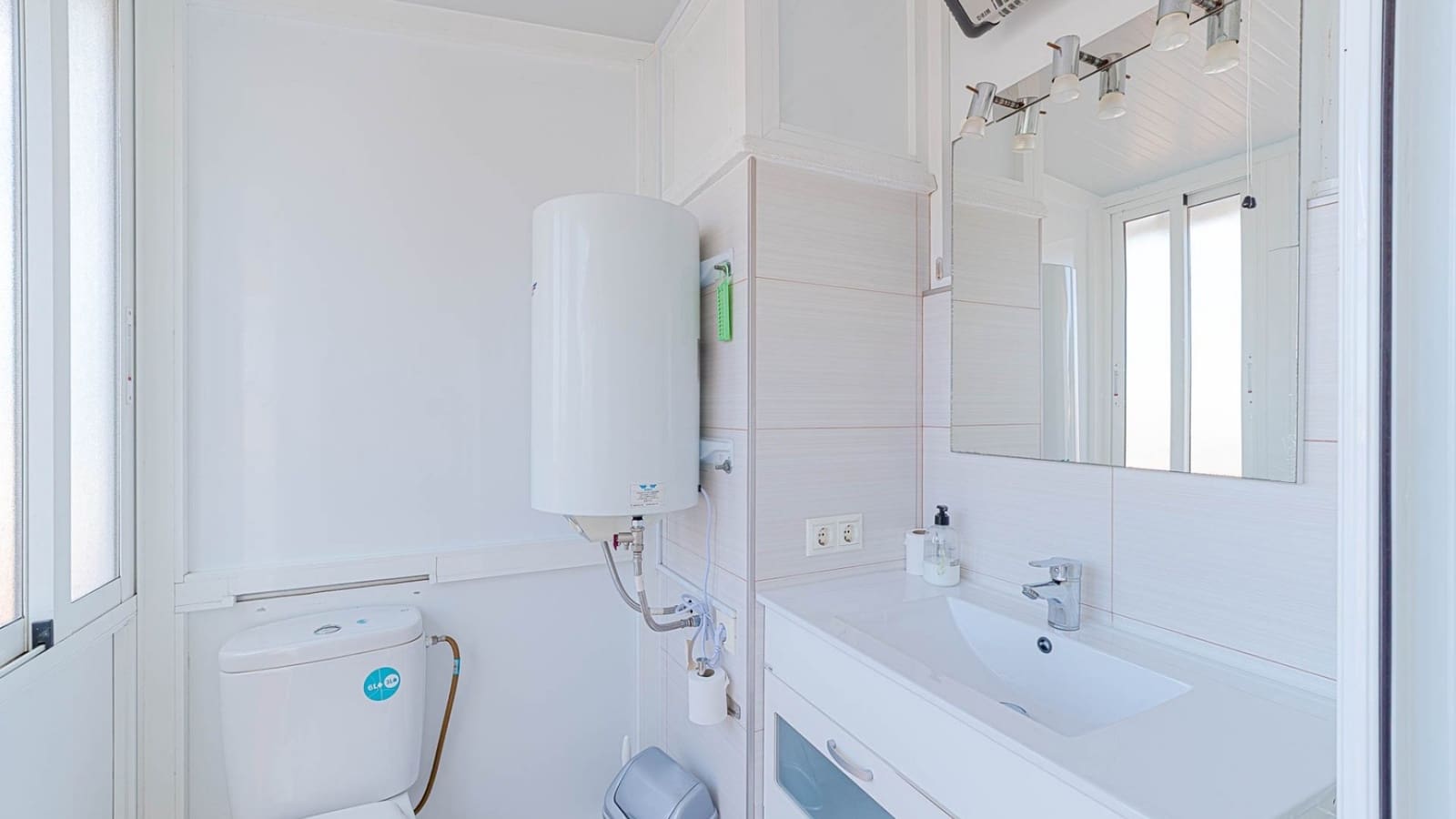 2 Zimmer Apartment zu verkaufen in Guardamar del Segura mit Pool Garage - 190.000 € (Ref: 10175495)