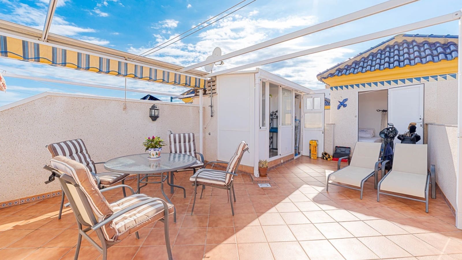 2 Zimmer Apartment zu verkaufen in Guardamar del Segura mit Pool Garage - 190.000 € (Ref: 10175495)