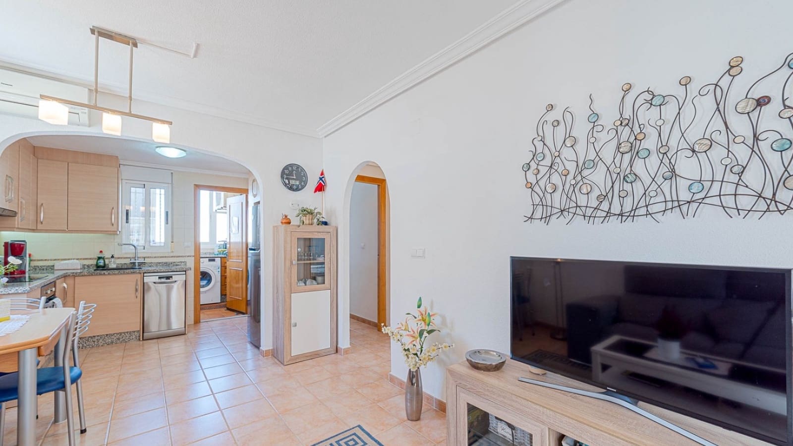 2 Zimmer Apartment zu verkaufen in Guardamar del Segura mit Pool Garage - 190.000 € (Ref: 10175495)