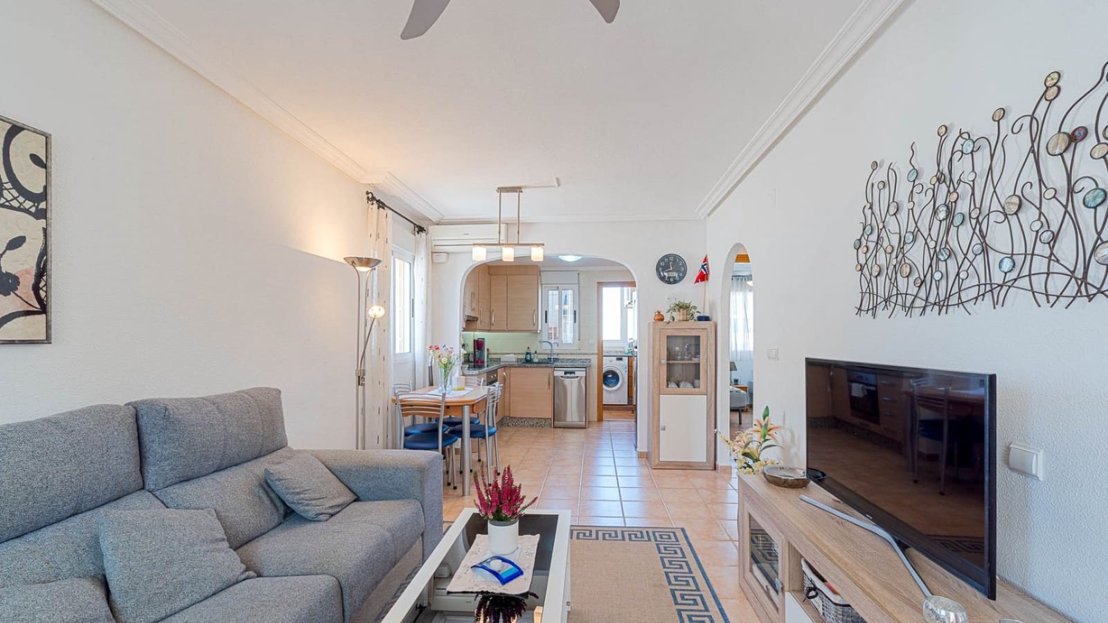 2 Zimmer Apartment zu verkaufen in Guardamar del Segura mit Pool Garage - 190.000 € (Ref: 10175495)