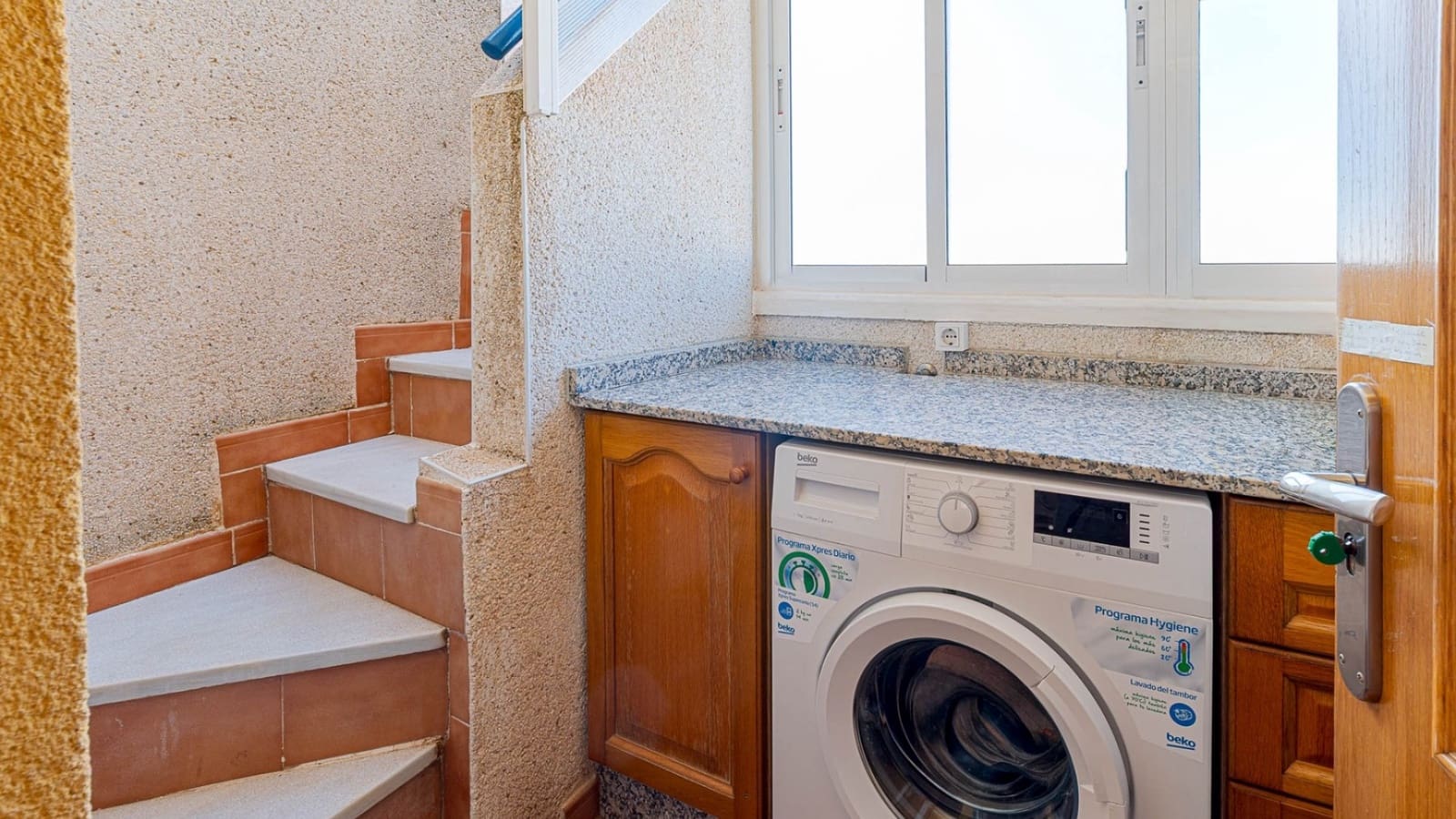 2 Zimmer Apartment zu verkaufen in Guardamar del Segura mit Pool Garage - 190.000 € (Ref: 10175495)