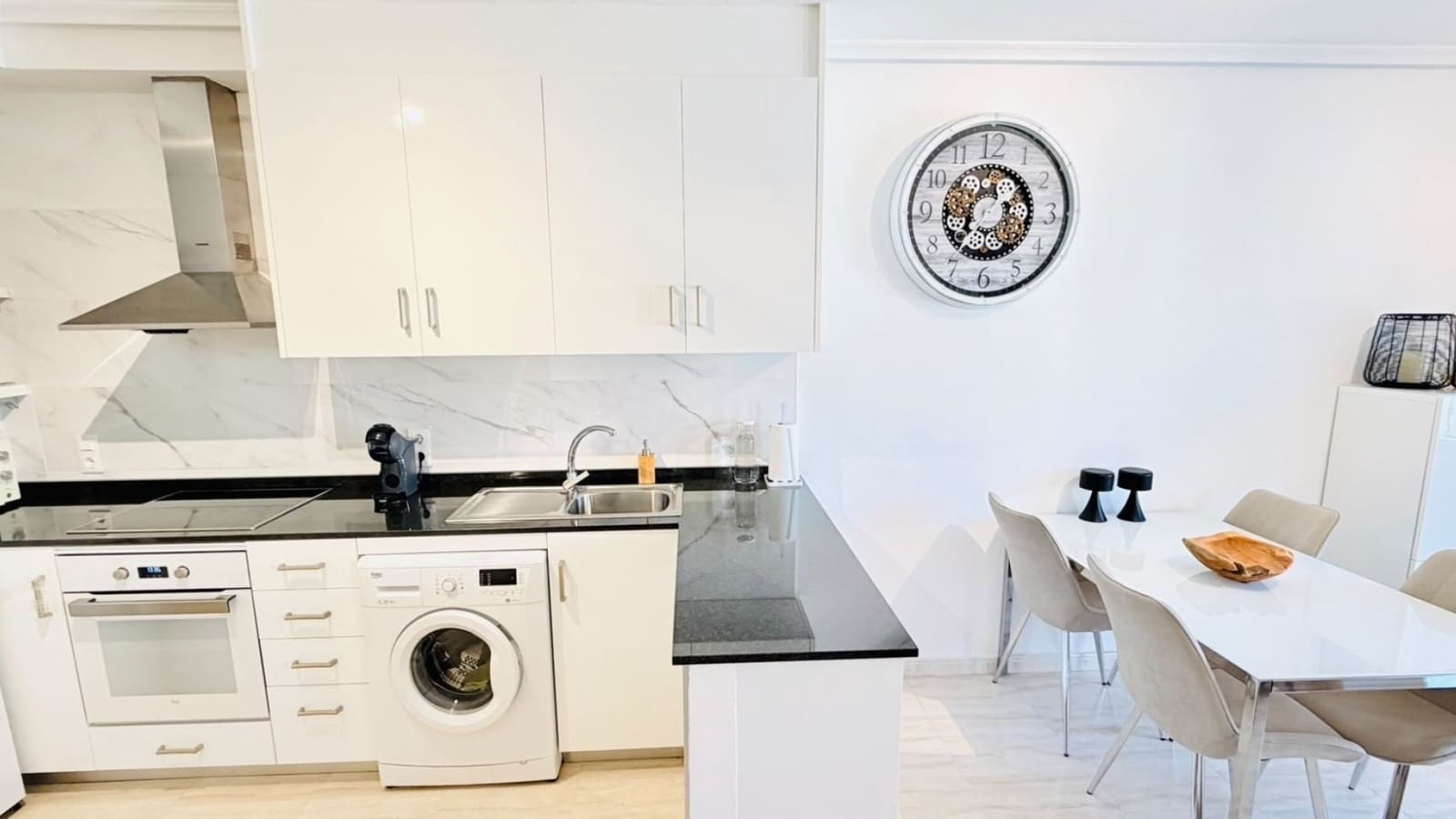2 slaapkamer Bungalow te koop in Daya Vieja met zwembad - € 179.000 (Ref: 10175925)