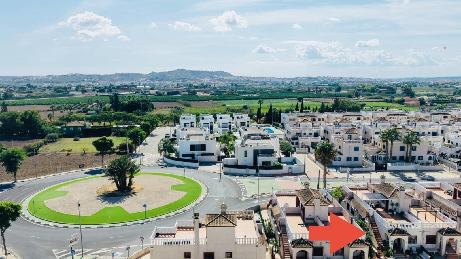 2 slaapkamer Bungalow te koop in Daya Vieja met zwembad - € 179.000 (Ref: 10175925)