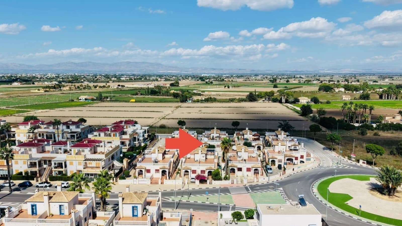 2 slaapkamer Bungalow te koop in Daya Vieja met zwembad - € 179.000 (Ref: 10175925)