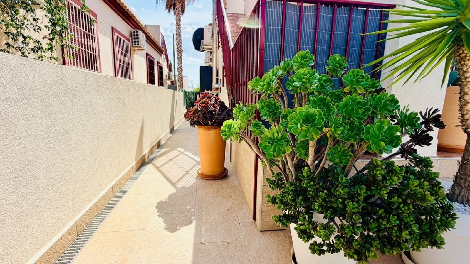 2 slaapkamer Bungalow te koop in Daya Vieja met zwembad - € 179.000 (Ref: 10175925)