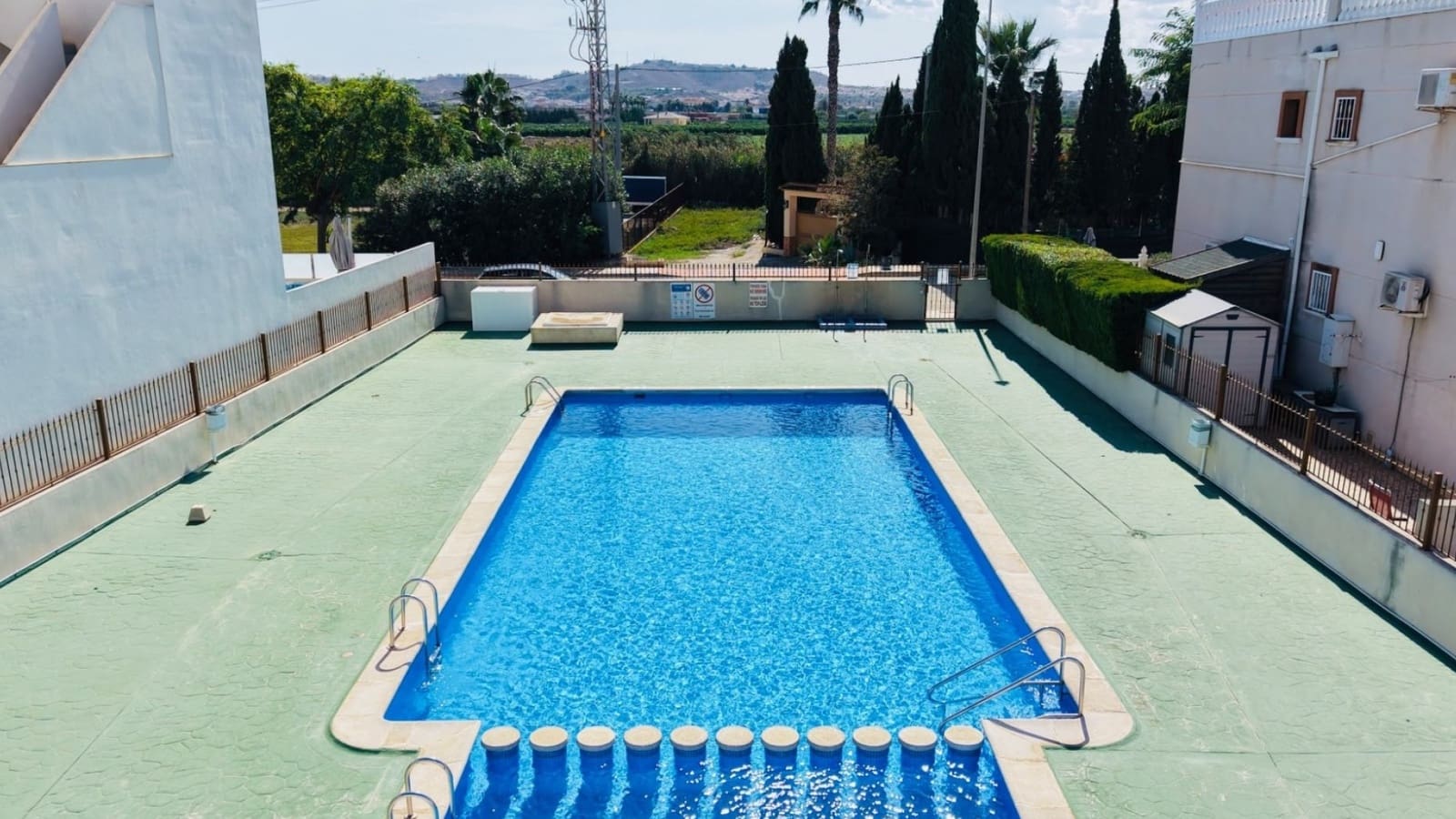 2 slaapkamer Bungalow te koop in Daya Vieja met zwembad - € 179.000 (Ref: 10175925)