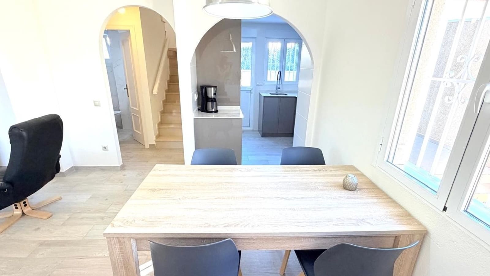 3 soverom Kjedet enebolig til salgs i Ciudad Quesada med svømmebasseng garasje - € 289 000 (Ref: 10175927)
