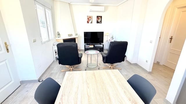 3 soverom Kjedet enebolig til salgs i Ciudad Quesada, Rojales med svømmebasseng garasje - € 289 000 (Ref: 10175927)