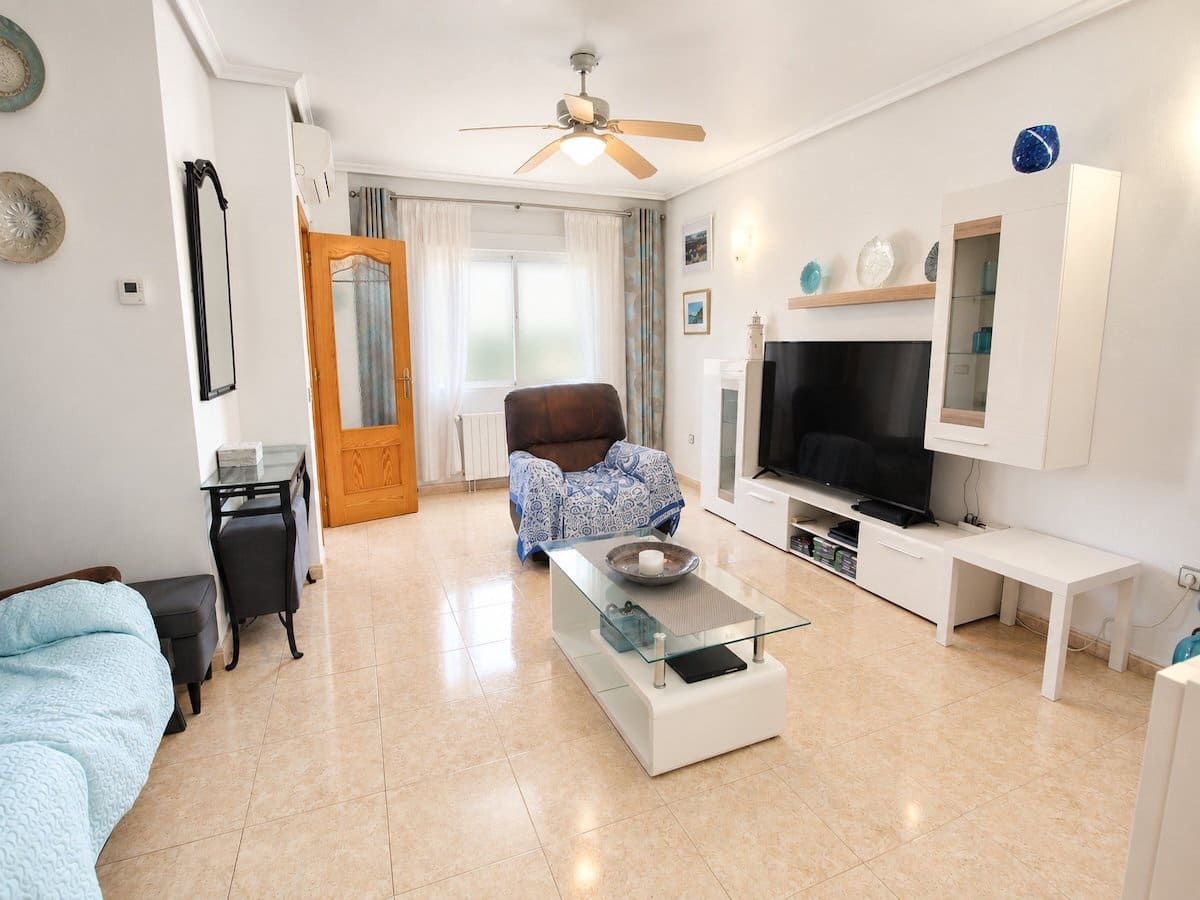 4 slaapkamer Halfvrijstaande villa te koop in Daya Vieja met zwembad garage - € 265.000 (Ref: 10179403)