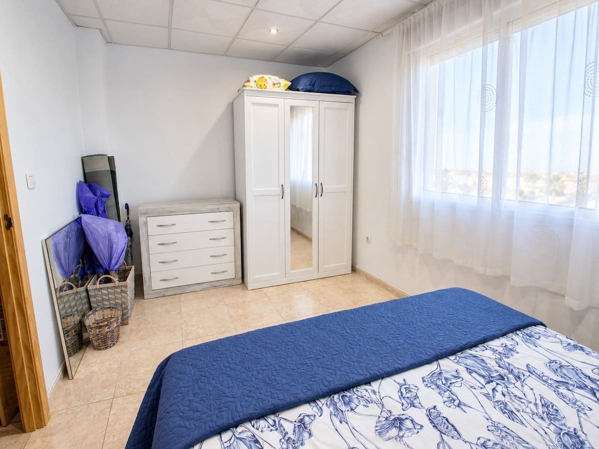 4 slaapkamer Halfvrijstaande villa te koop in Daya Vieja met zwembad garage - € 265.000 (Ref: 10179403)