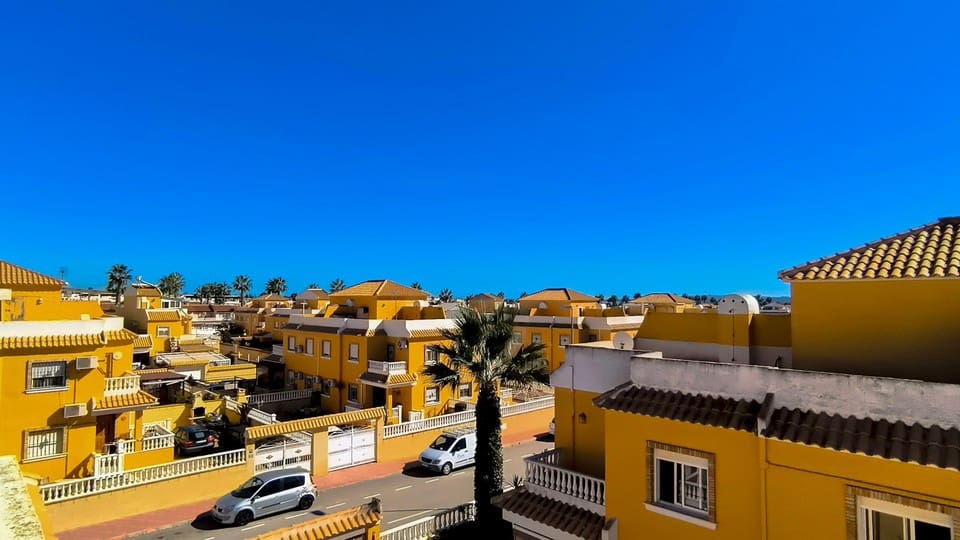 3 camera da letto Villetta a Schiera in vendita in Ciudad Quesada con piscina - 225.000 € (Rif: 10183882)