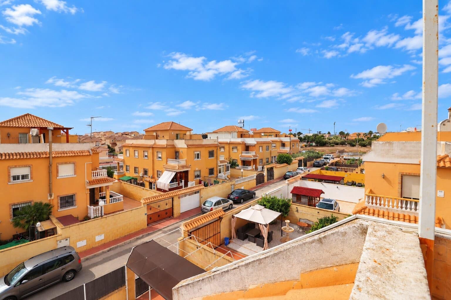 Adosado de 3 habitaciones en Ciudad Quesada en venta con piscina garaje - 250.000 € (Ref: 10187541)