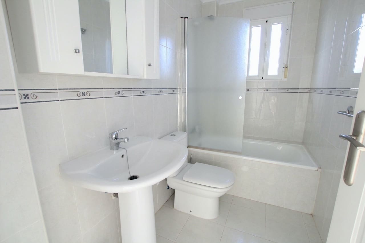 4 bedroom Villa for sale in Ciudad Quesada with pool garage - € 425,000 (Ref: 7313020)