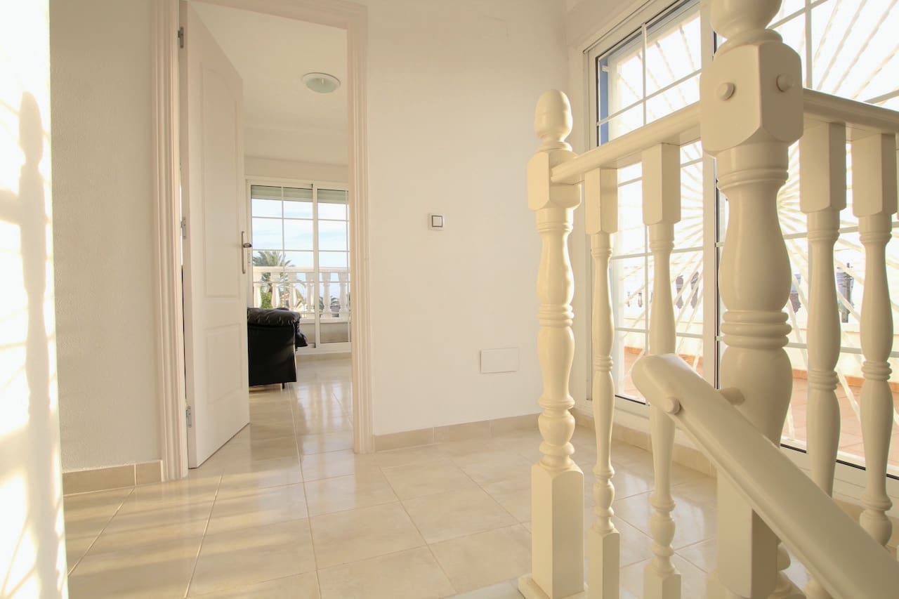 4 bedroom Villa for sale in Ciudad Quesada with pool garage - € 425,000 (Ref: 7313020)