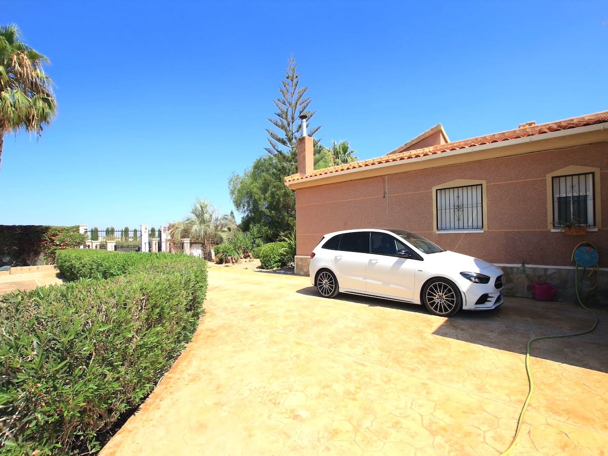 3 soveværelse Finca/Landehus til salg i Daya Vieja med swimmingpool garage - € 440.000 (Ref: 8528655)