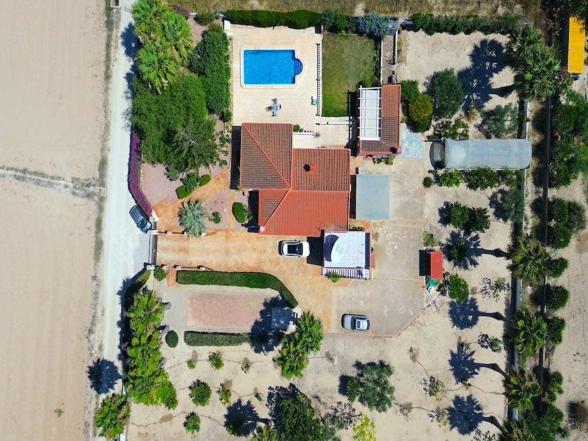 3 soveværelse Finca/Landehus til salg i Daya Vieja med swimmingpool garage - € 440.000 (Ref: 8528655)