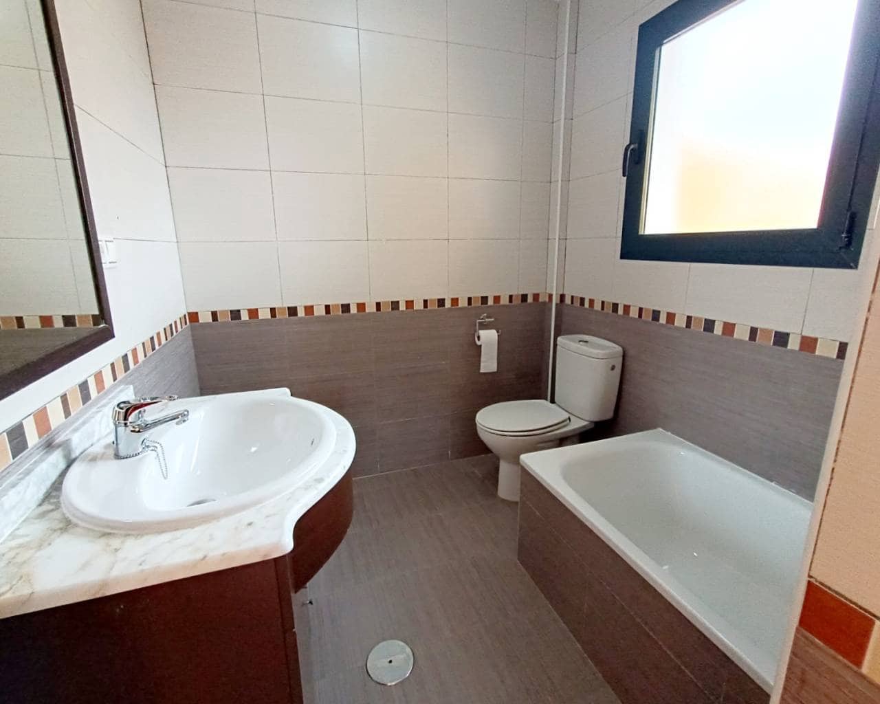 2 sovrum Semi-fristående Villa till salu i Ciudad Quesada med pool - 240 000 € (Ref: 8534636)