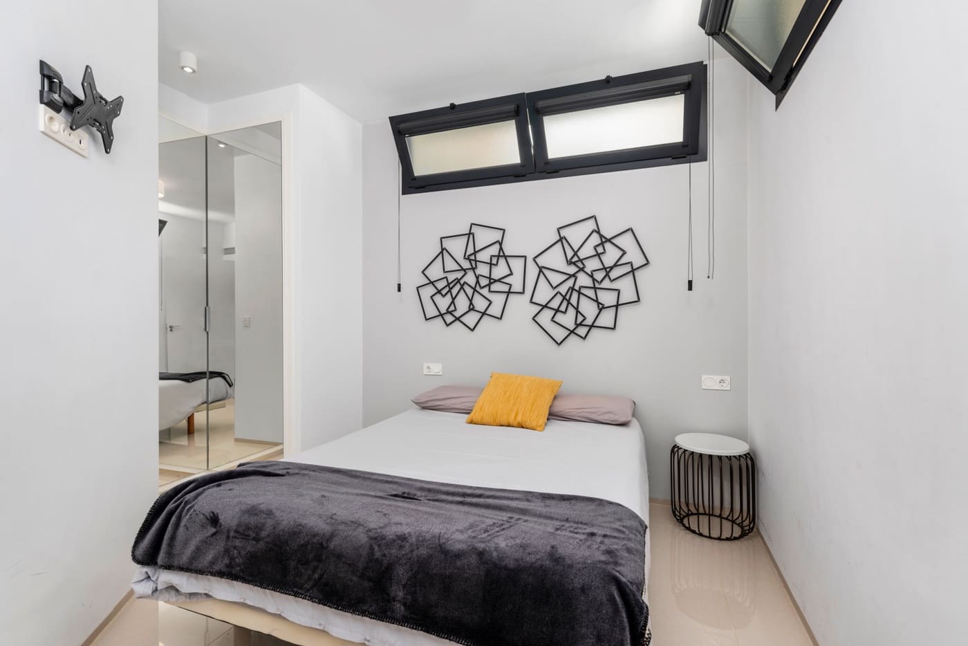 4 soveværelse Semi-Rækkehus til salg i Ciudad Quesada med swimmingpool - € 380.000 (Ref: 8649028)