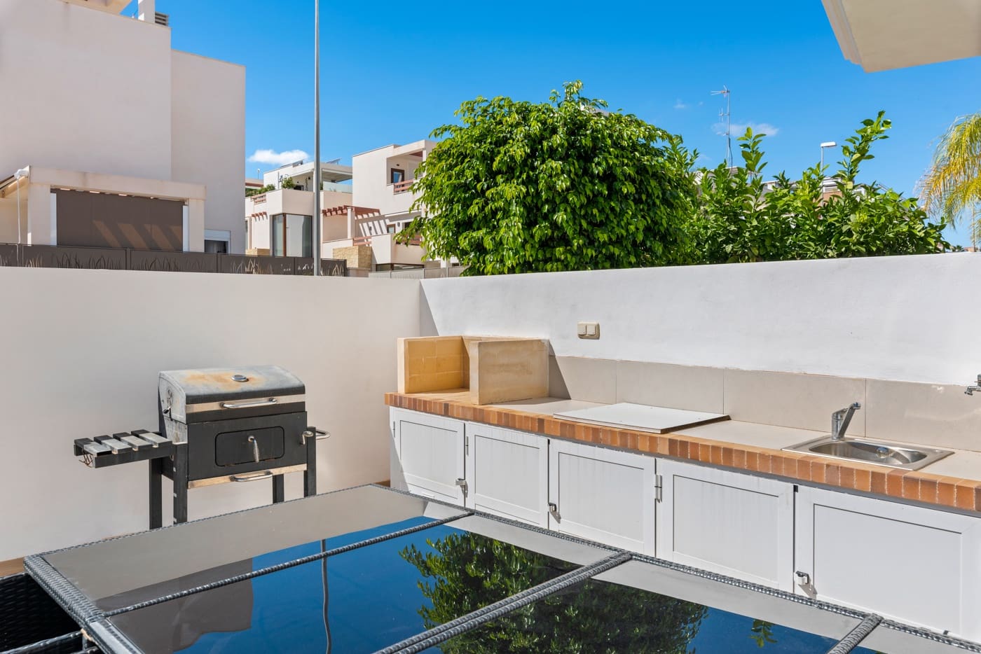 4 soveværelse Semi-Rækkehus til salg i Ciudad Quesada med swimmingpool - € 380.000 (Ref: 8649028)