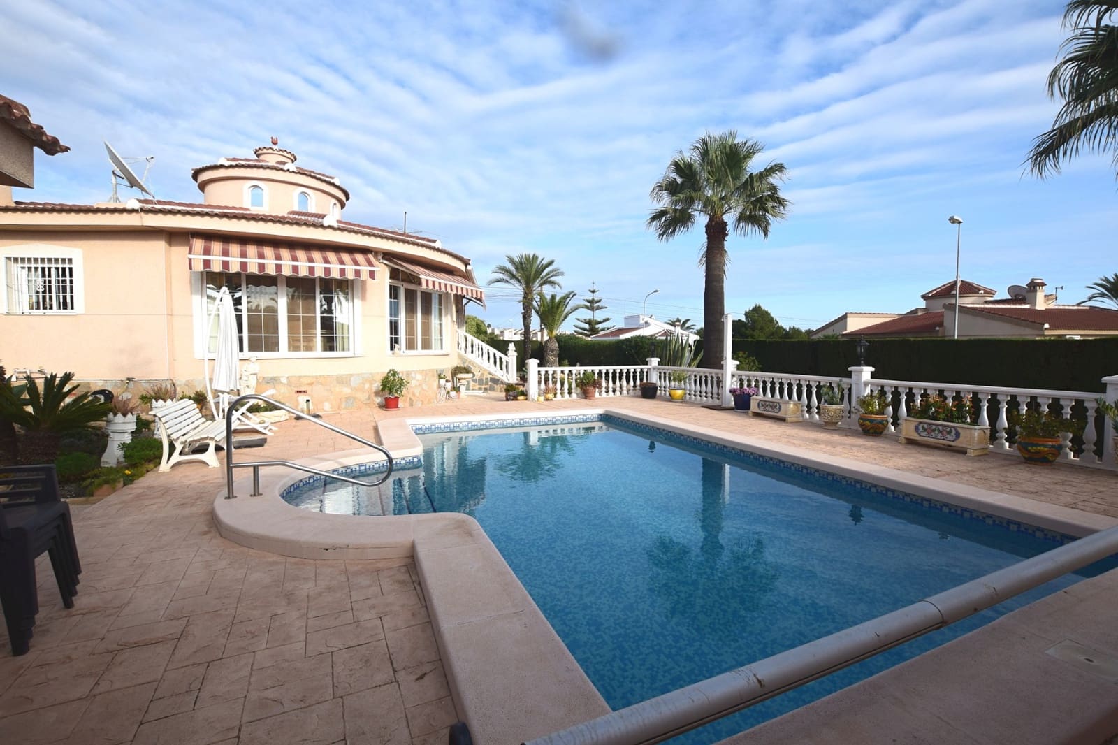 5 bedroom Villa for sale in Ciudad Quesada with pool - € 499,000 (Ref: 8670727)