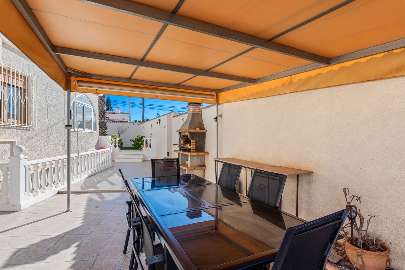 5 quarto Moradia para venda em Ciudad Quesada com piscina - 449 000 € (Ref: 8780741)