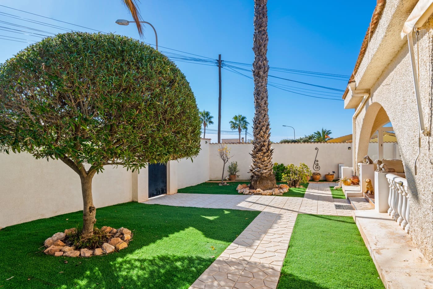 5 quarto Moradia para venda em Ciudad Quesada com piscina - 449 000 € (Ref: 8780741)