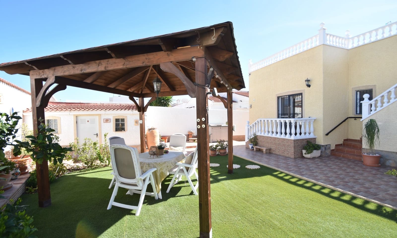 4 bedroom Villa for sale in Ciudad Quesada with pool - € 449,900 (Ref: 8866348)