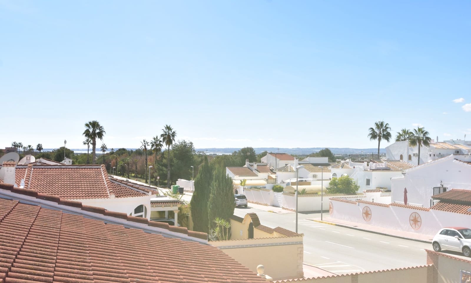 4 bedroom Villa for sale in Ciudad Quesada with pool - € 449,900 (Ref: 8866348)