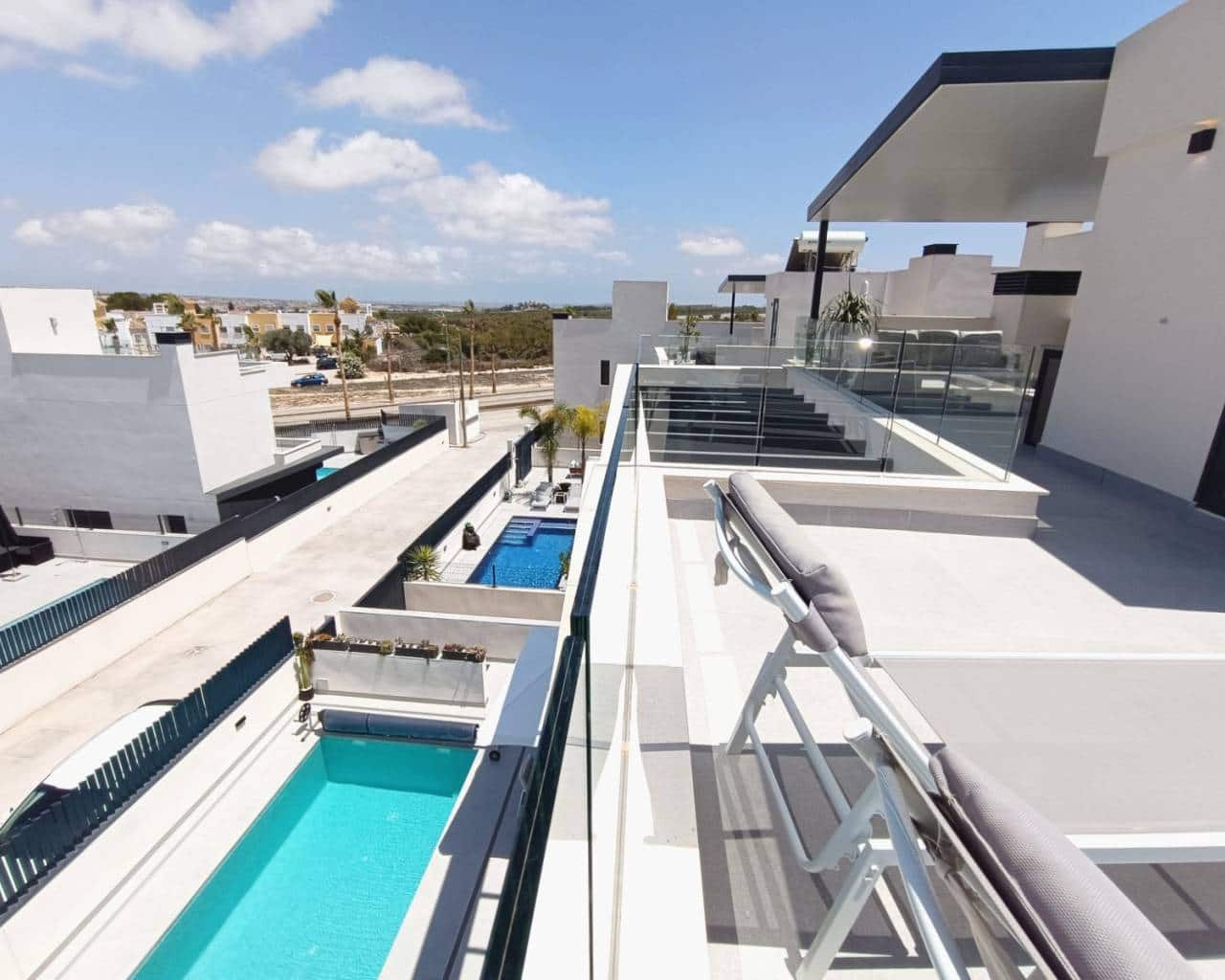 3 sypialnia Willa na sprzedaż w Algorfa z basenem garażem - 519 995 € (Ref: 8878613)