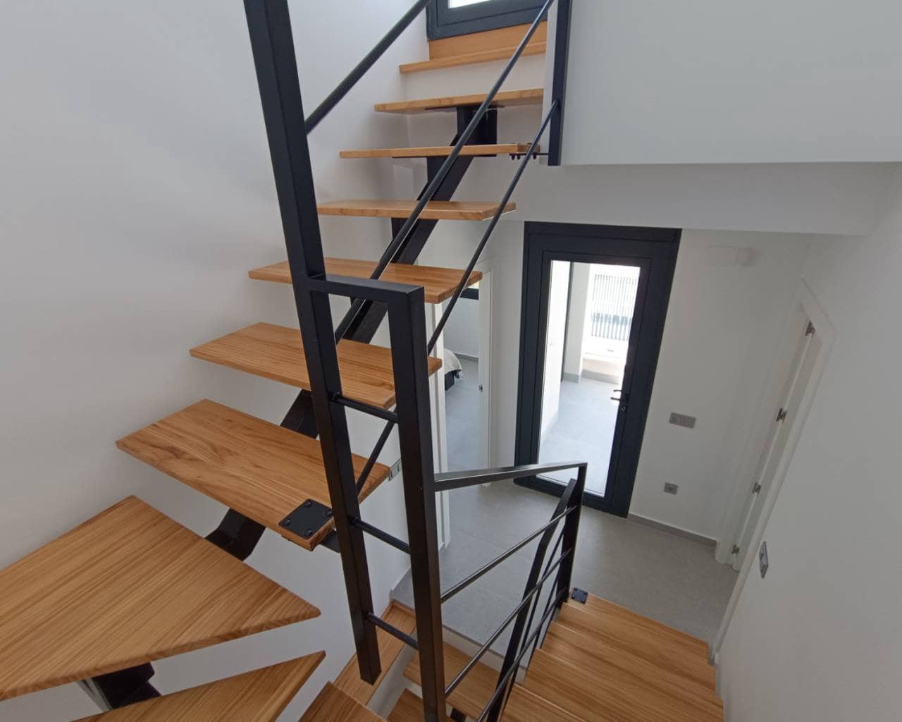 3 sypialnia Willa na sprzedaż w Algorfa z basenem garażem - 519 995 € (Ref: 8878613)