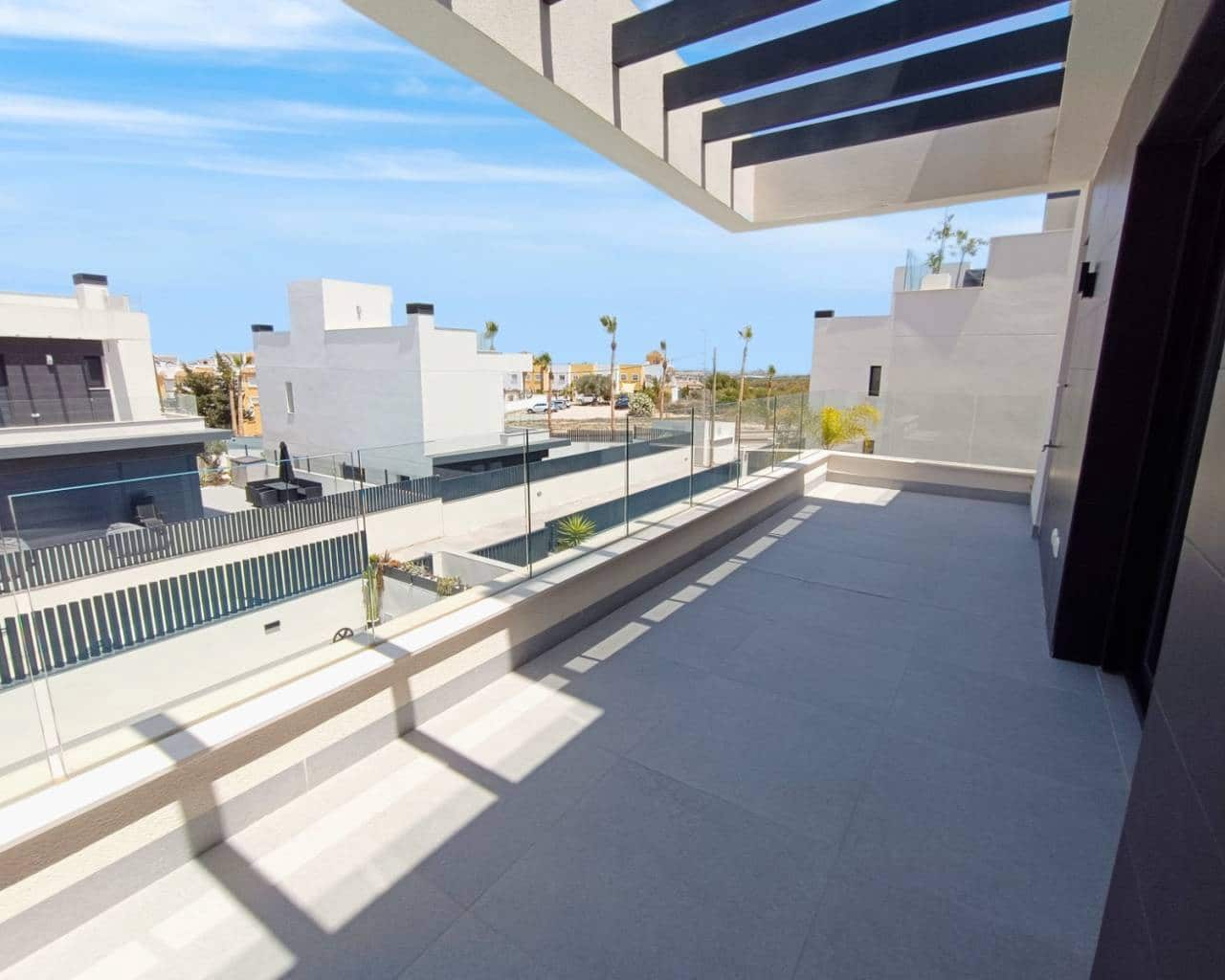 3 sypialnia Willa na sprzedaż w Algorfa z basenem garażem - 519 995 € (Ref: 8878613)