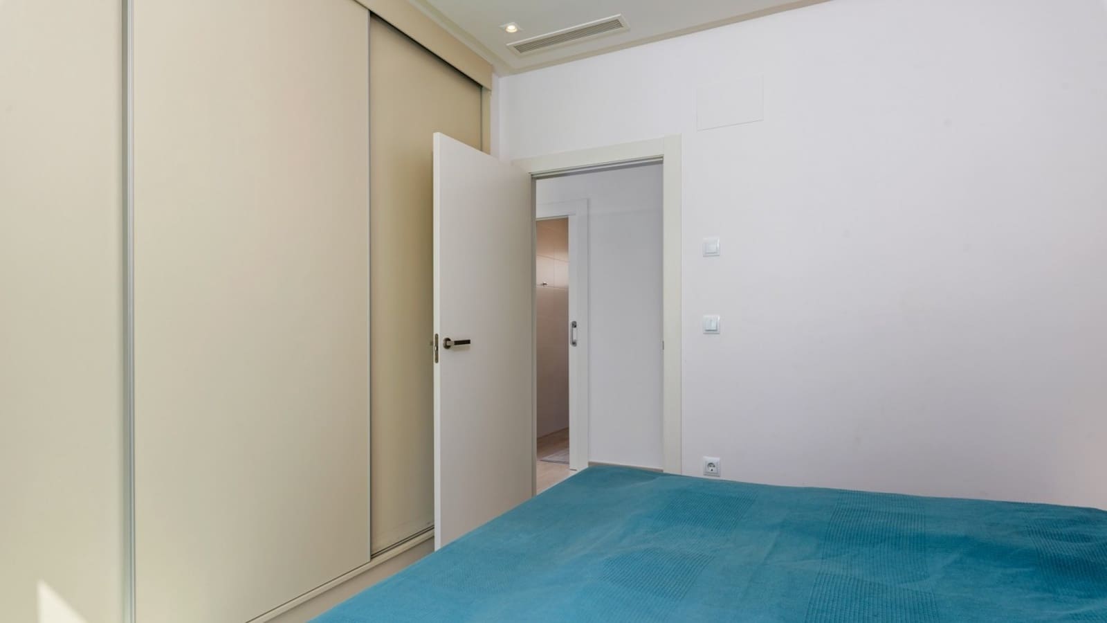 3 bedroom Villa for sale in Benijofar with pool - € 519,000 (Ref: 8886979)