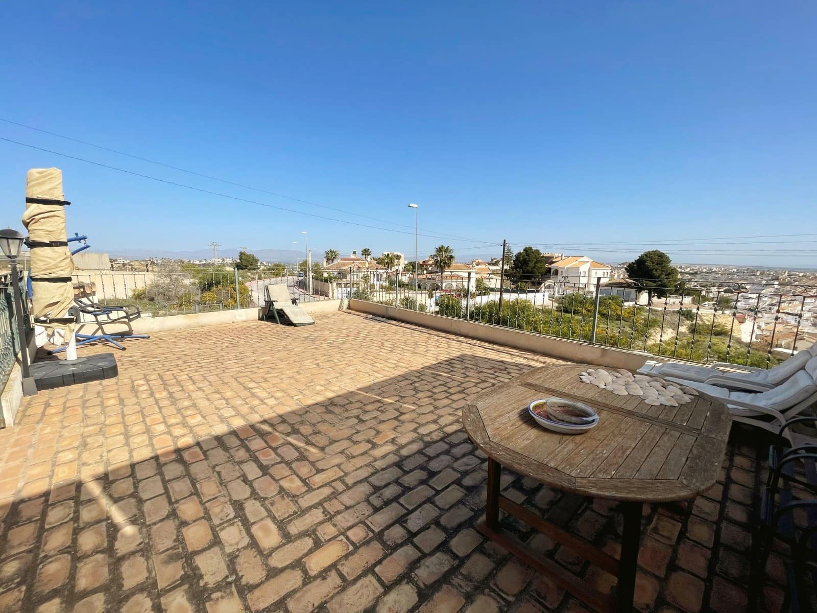 Chalet de 5 habitaciones en Ciudad Quesada en venta con piscina garaje - 425.000 € (Ref: 8915706)