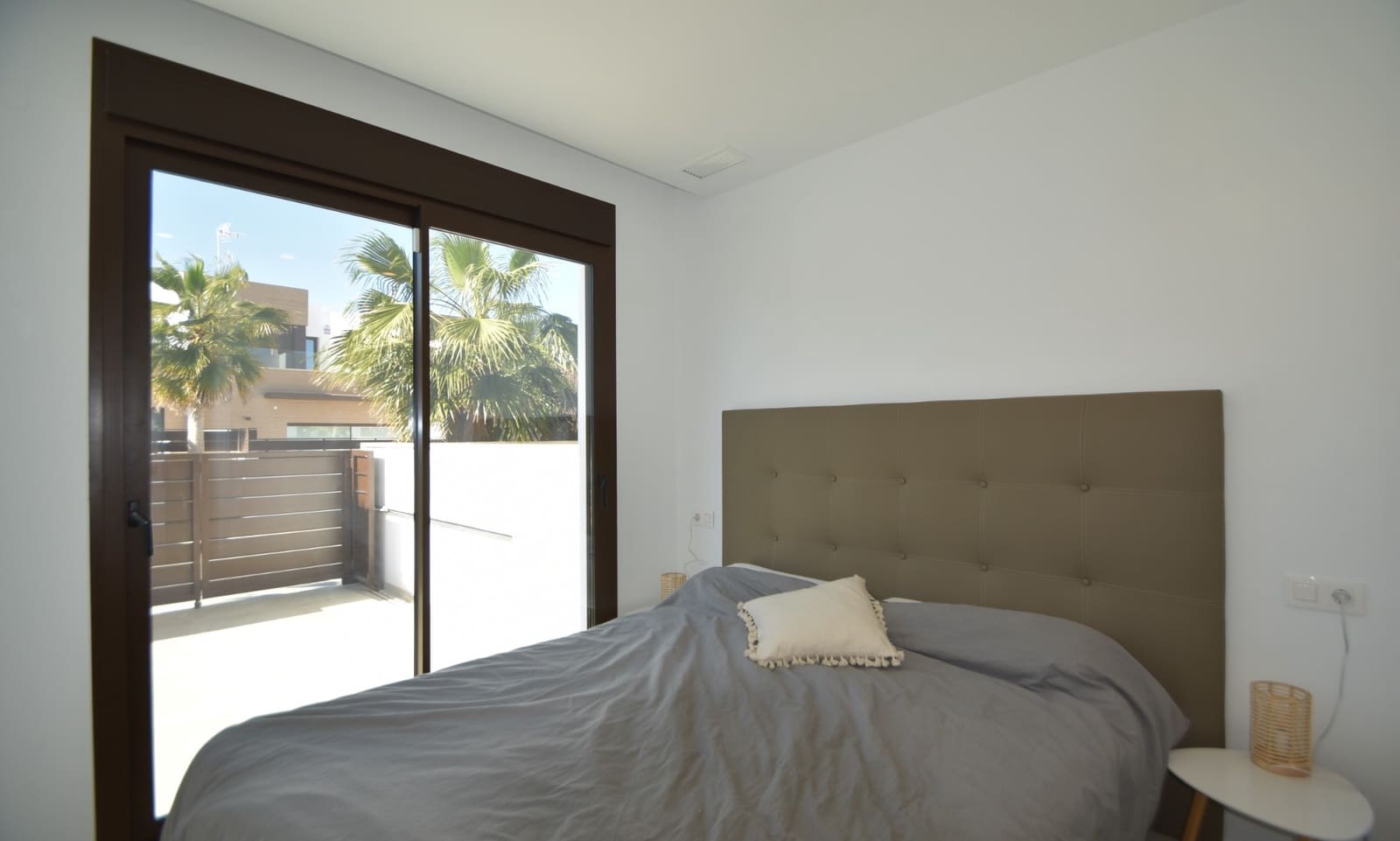 4 quarto Moradia para venda em Algorfa com piscina - 415 000 € (Ref: 8945082)