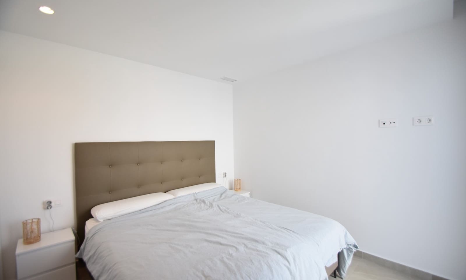 4 quarto Moradia para venda em Algorfa com piscina - 415 000 € (Ref: 8945082)