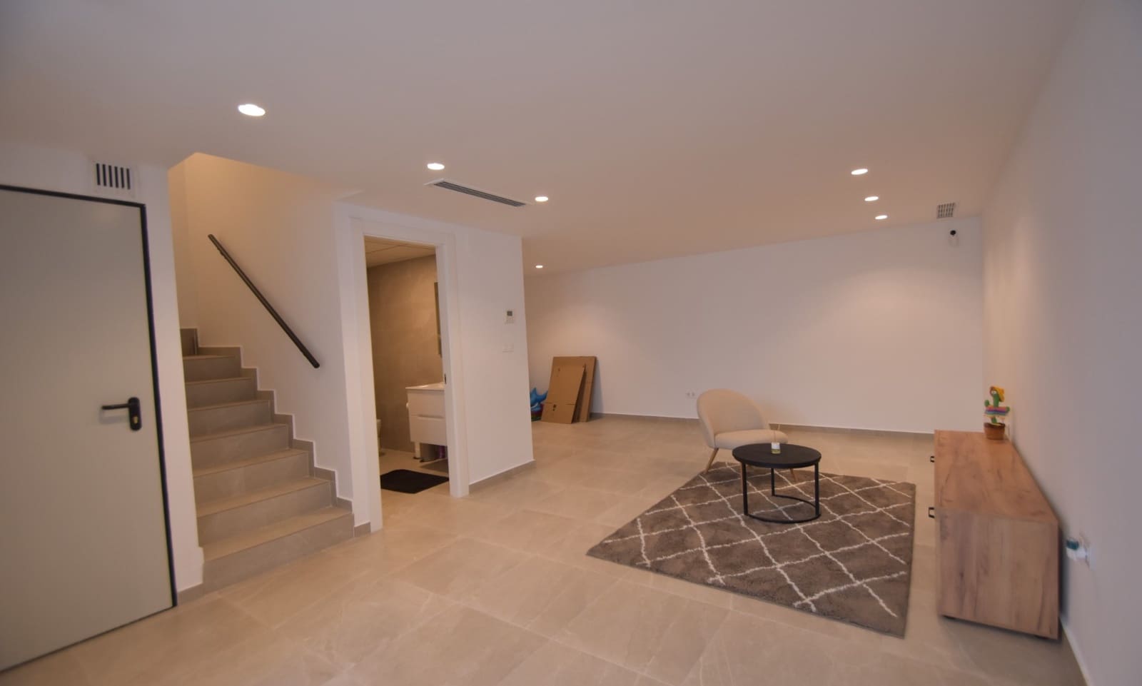 4 quarto Moradia para venda em Algorfa com piscina - 415 000 € (Ref: 8945082)