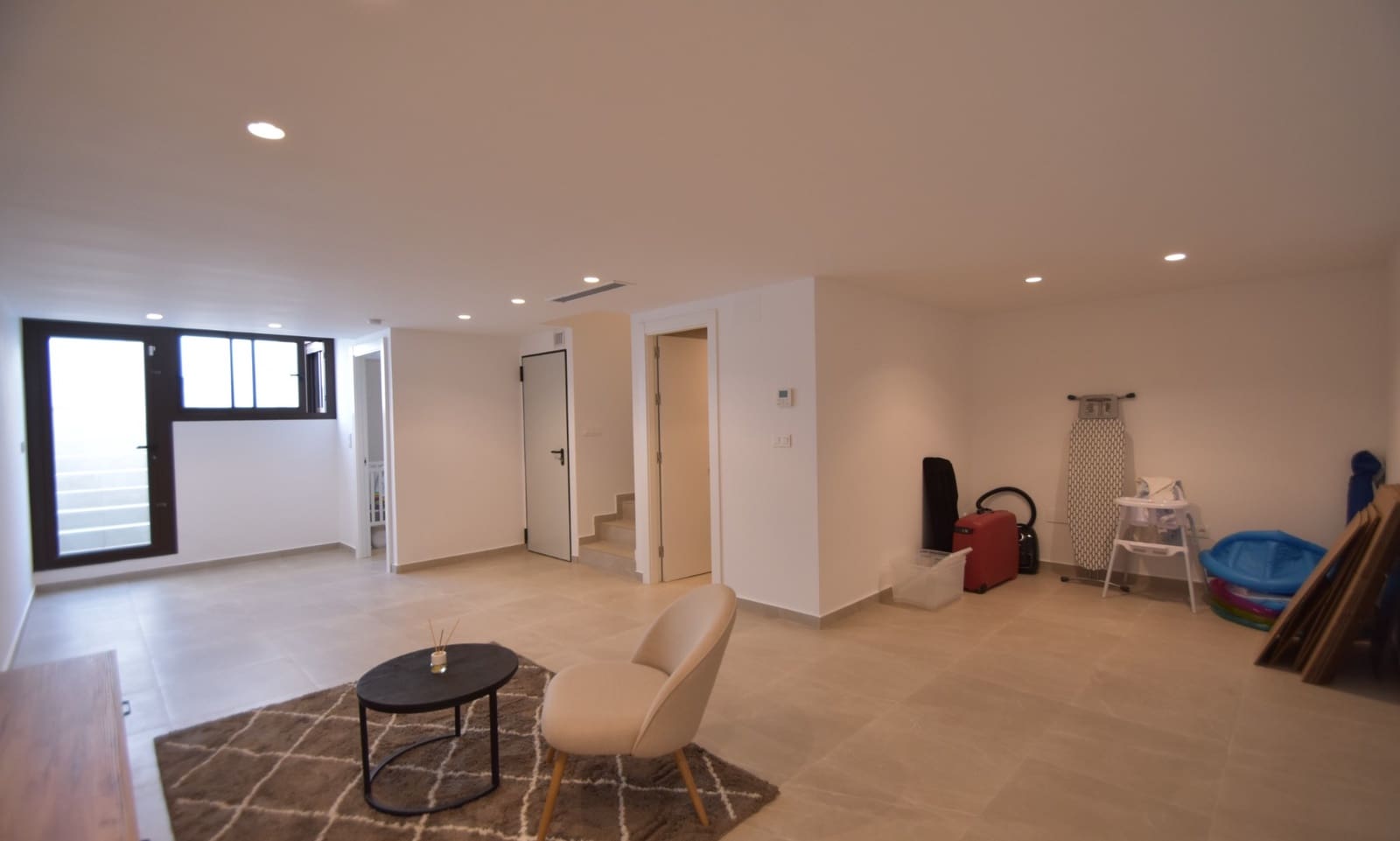 4 quarto Moradia para venda em Algorfa com piscina - 415 000 € (Ref: 8945082)