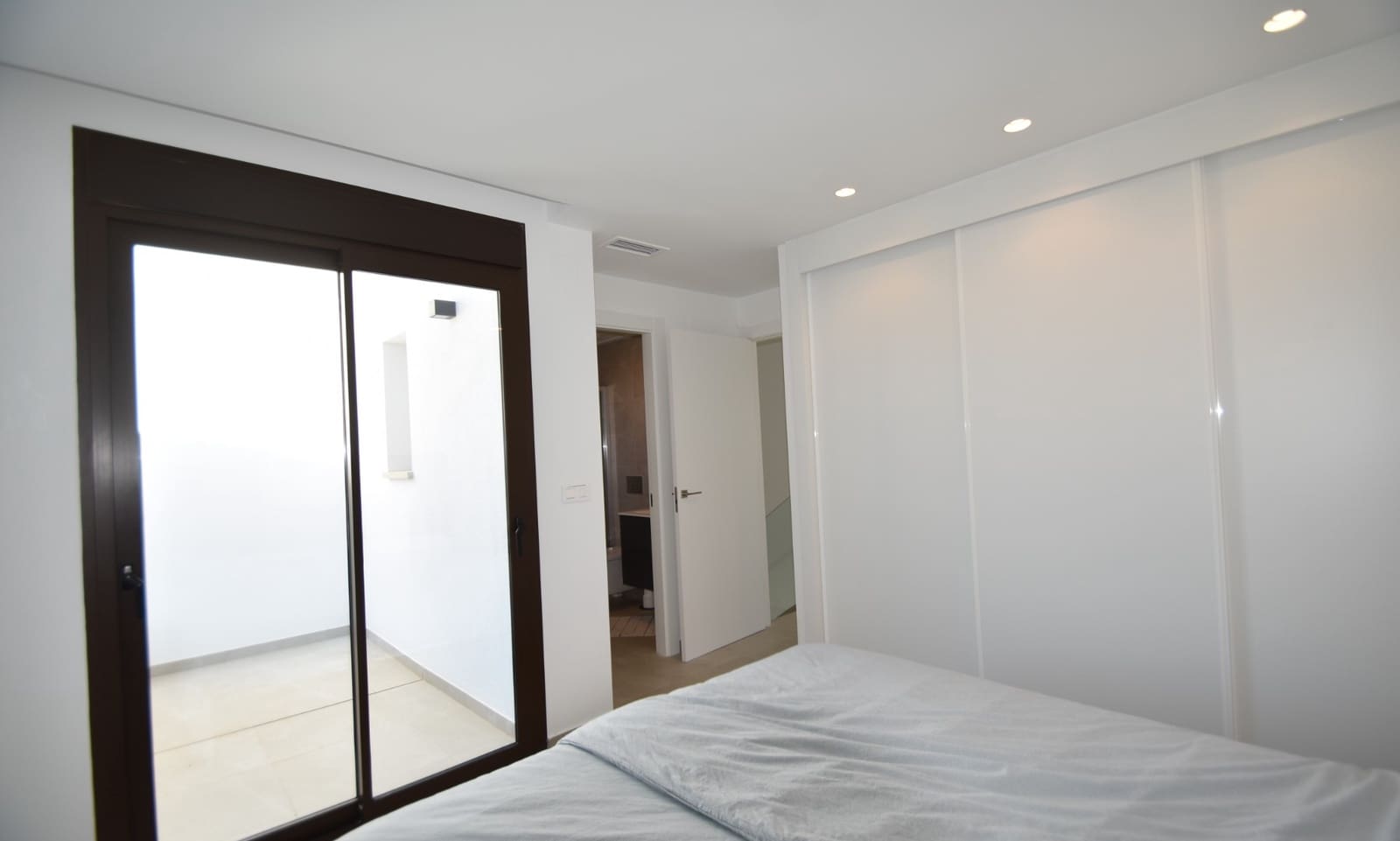 4 quarto Moradia para venda em Algorfa com piscina - 415 000 € (Ref: 8945082)