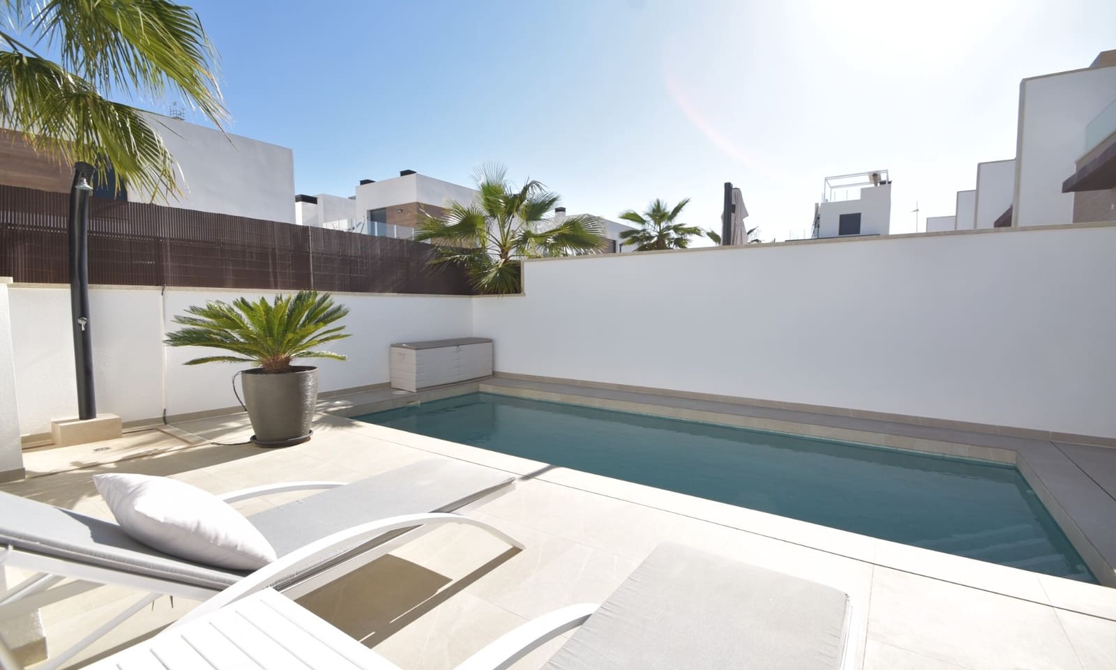 4 quarto Moradia para venda em Algorfa com piscina - 415 000 € (Ref: 8945082)